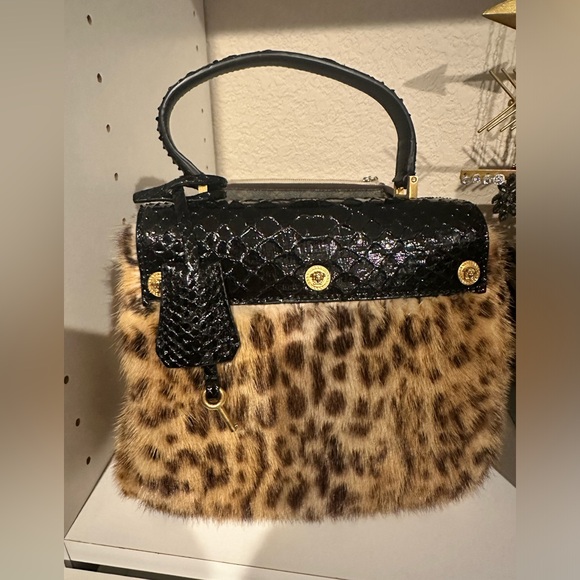 Authentic VINTAGE VERSACE REAL MINK and REAL PYTHON MINI - Picture 2 of 6